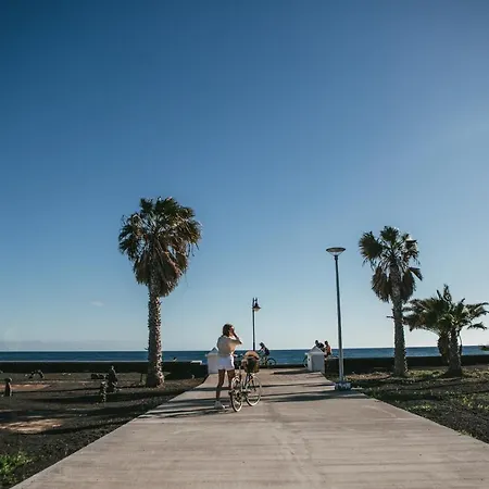 Lägenhetshotell Mar Azul Playa 4*